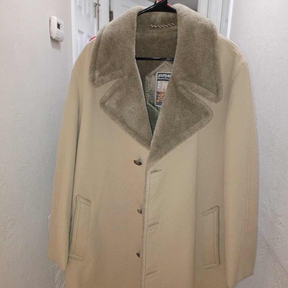 Vintage 60s 70s Mighty-Mac Men’s 42 Shearling Collar Coat Beige Wool Blend USA